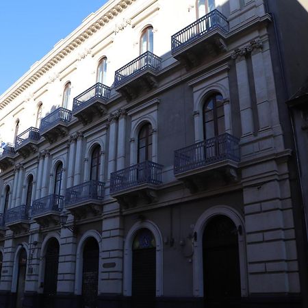 Domus Iole Appartamento Nel Centro Storico Catania-Fontanarossai nemzetközi repülőtér Kültér fotó