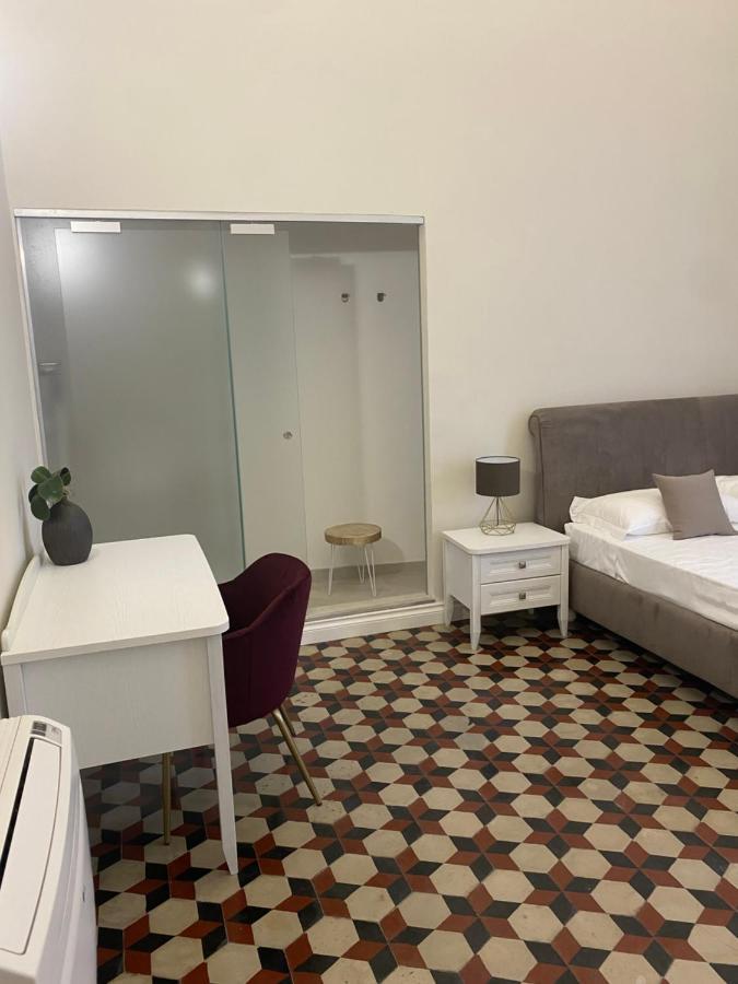 Domus Iole Appartamento Nel Centro Storico Catania-Fontanarossai nemzetközi repülőtér Kültér fotó