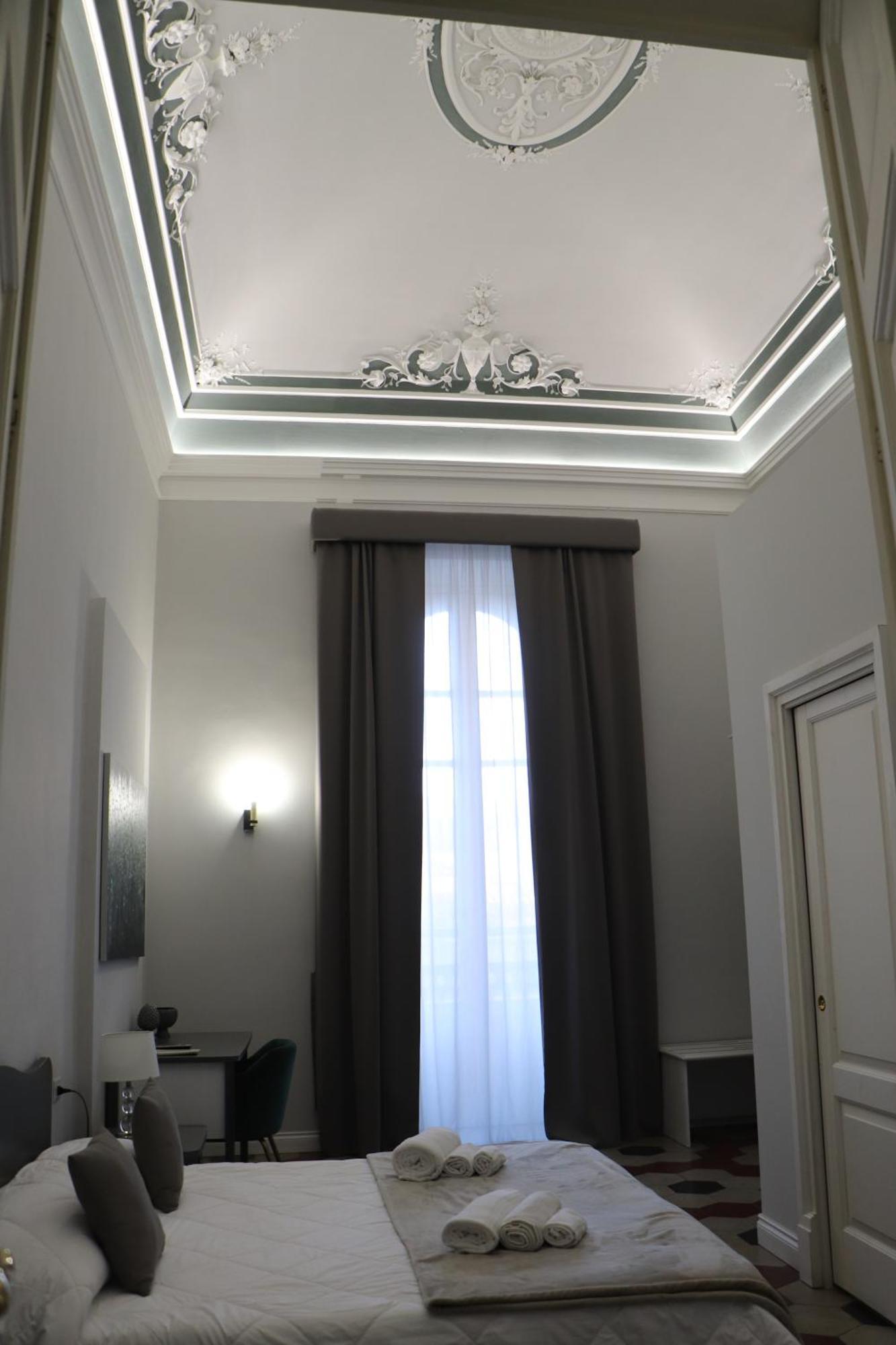 Domus Iole Appartamento Nel Centro Storico Catania-Fontanarossai nemzetközi repülőtér Kültér fotó